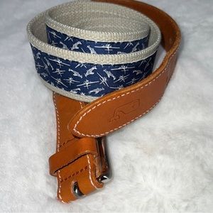 Vineyard vines mens belt size 32